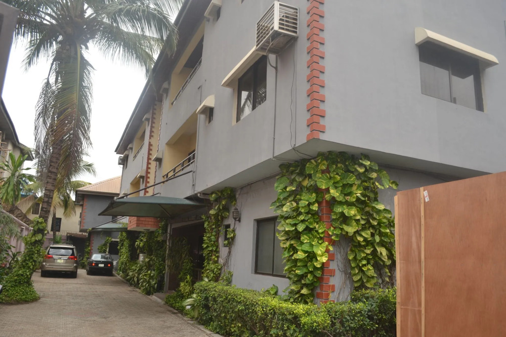 Sena Hotel And Resort