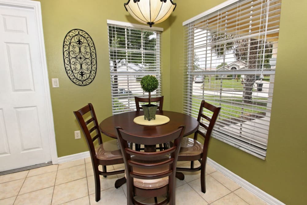 Indian Creek 3 Bedroom 8060BRM
