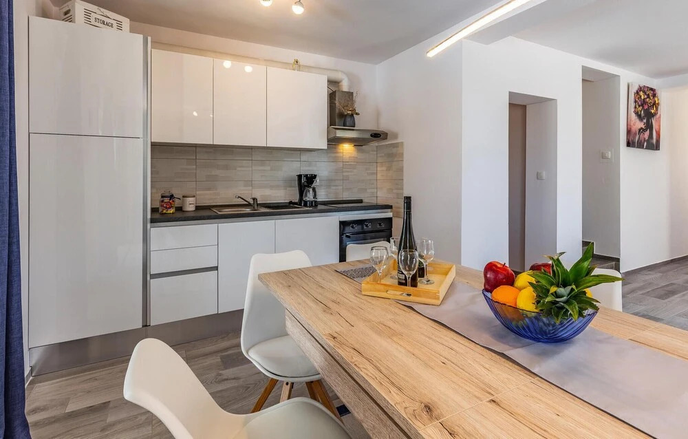 Amazing Home in Marcana With 4 Bedrooms, Wifi and Outdoor Swimming Pool