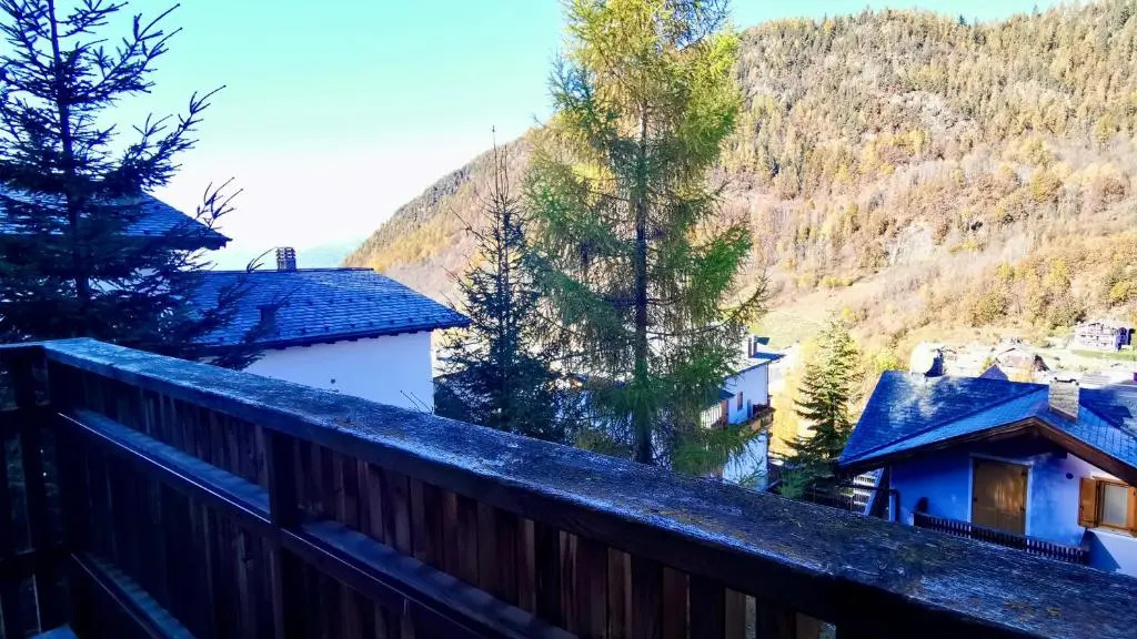 Casa Aprica n 5 a 50 m dalle piste WiFi box auto
