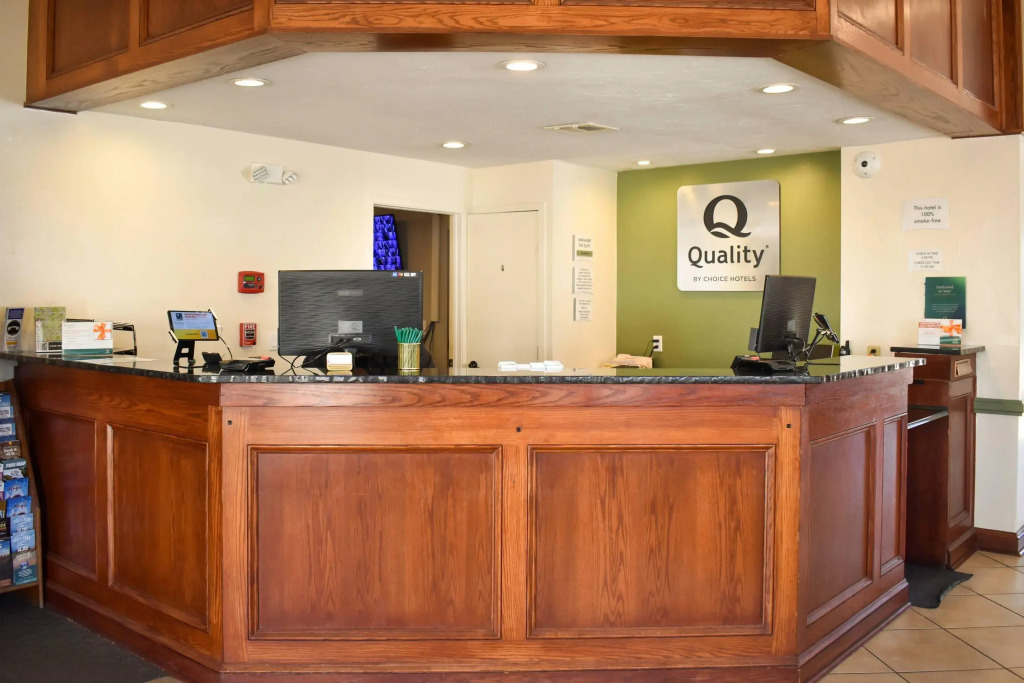 Quality Inn & Suites Garden Of The Gods