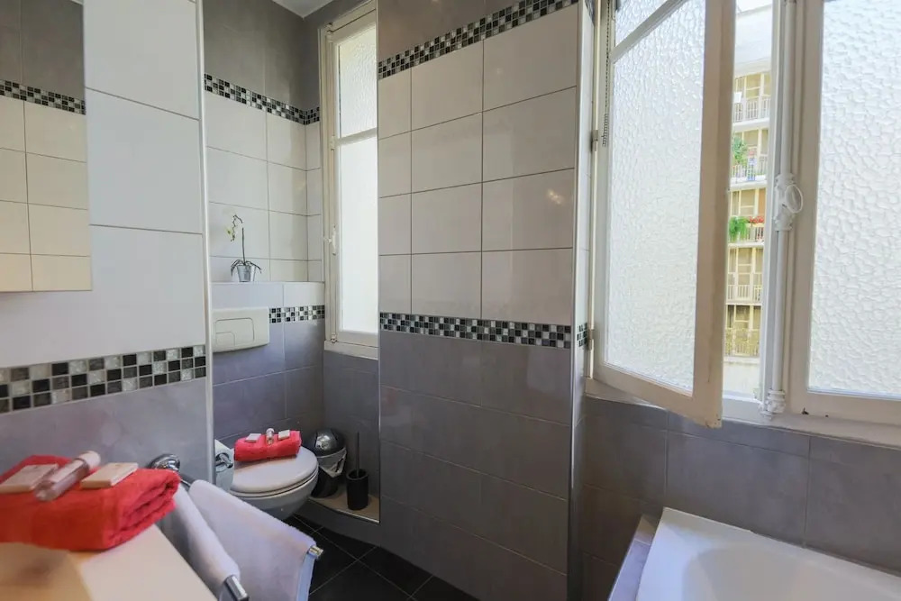 Palais Promenade AP4166 by Riviera Holiday Homes