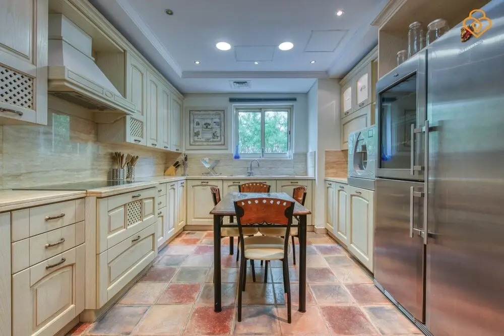 Beautiful Large 4 B/R Villa W/ Pool Jumeirah Island