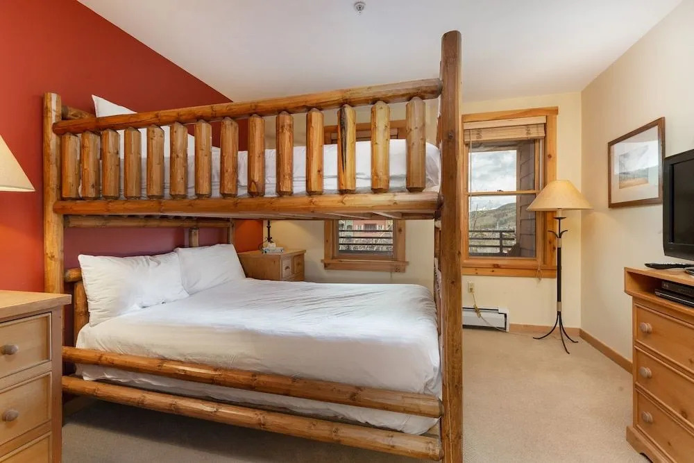 Buffalo Lodge #8333 - 2 Br Condo