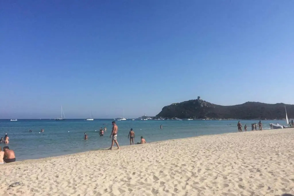 VILLASIMIUS VILLA AND GARDEN, 10 MIN FROM BEACH