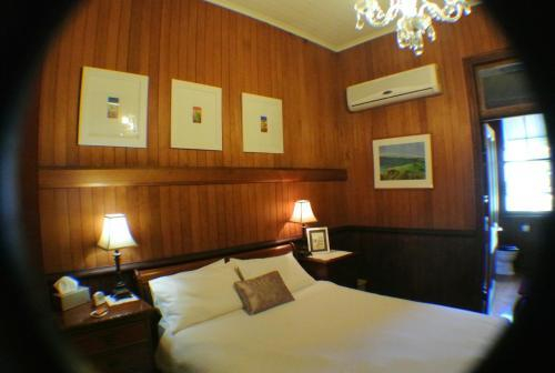 Wiss House Bed and Breakfast
