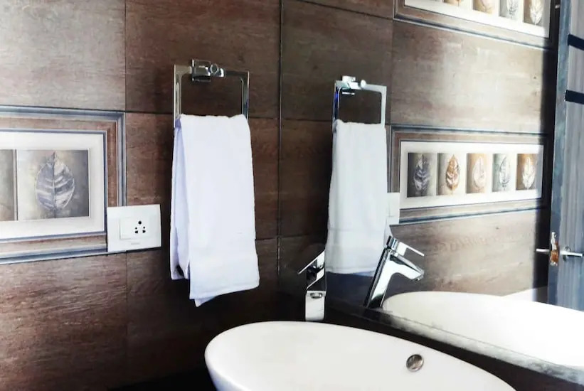 Hotel Kangra Rodeway Inn