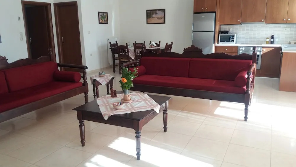 Petrochori ApartHotel