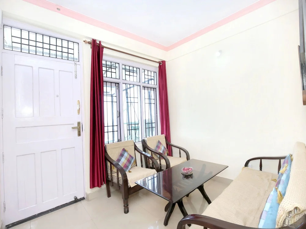 OYO 12931 Home 2BHK Valley Cottage