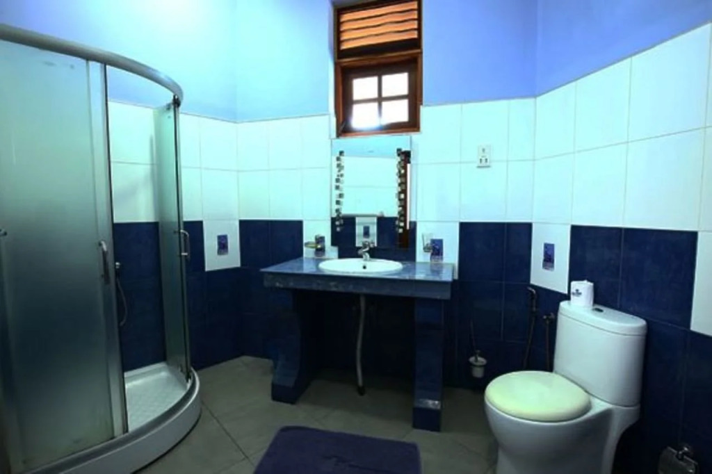 Rani Beach Hotel