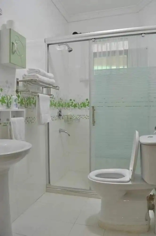 Lux Suites Fahari Palace Apartments