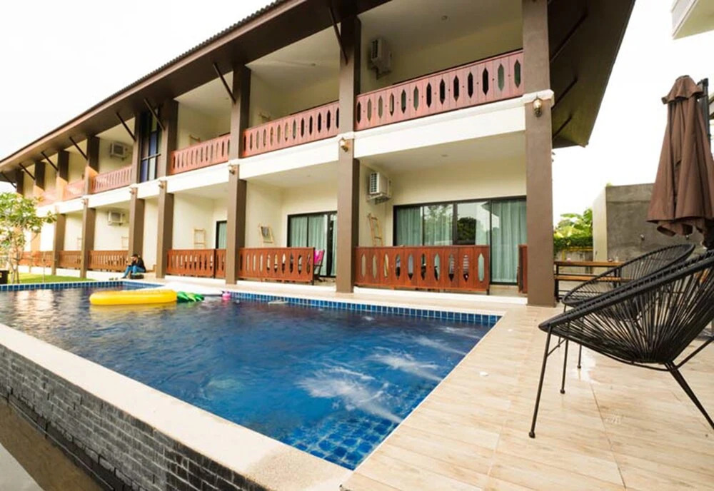 Sri Anan Pura Hotel