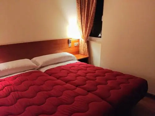 Hostal Prada Borges