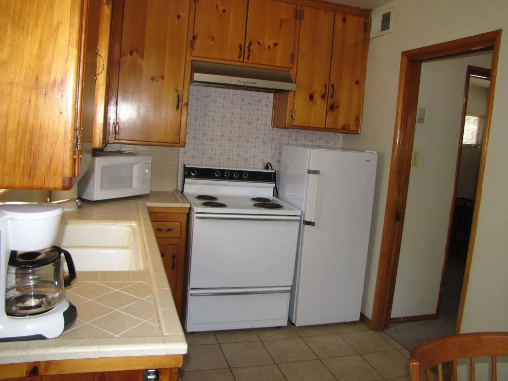 Kern Riverview Inn