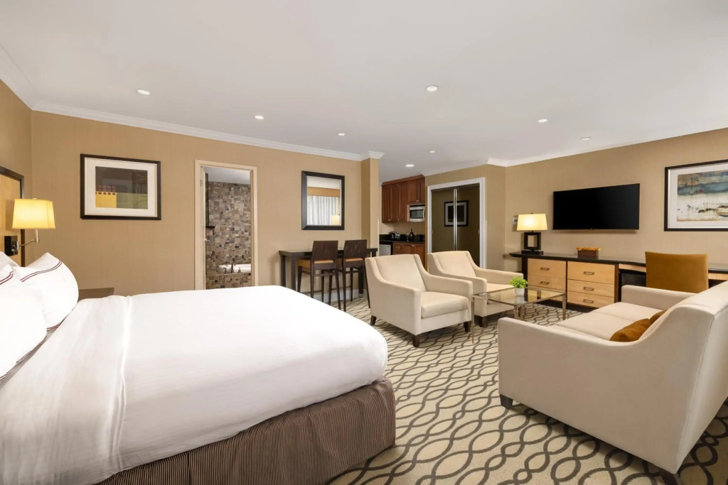 Sleepy Hollow Hotel