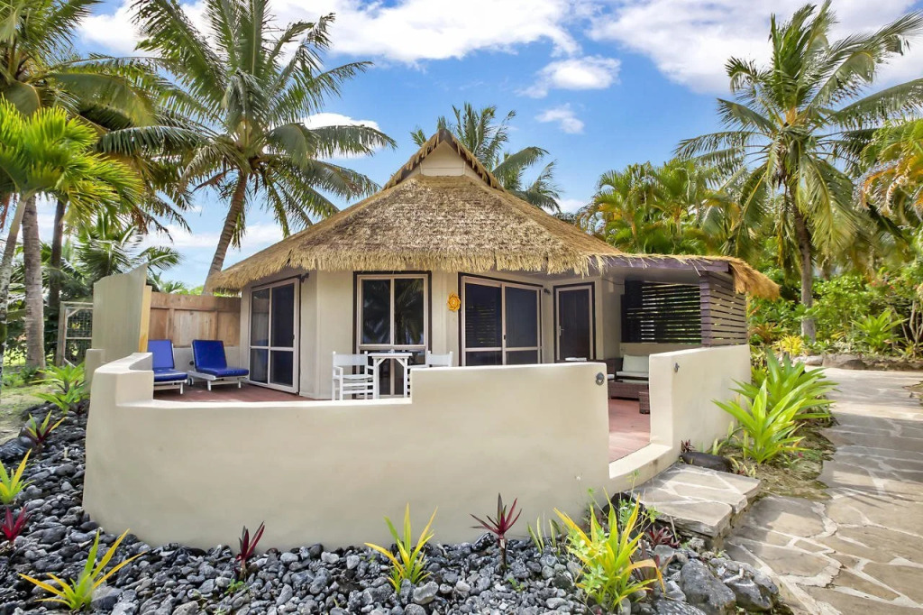 Crown Beach Resort & Spa