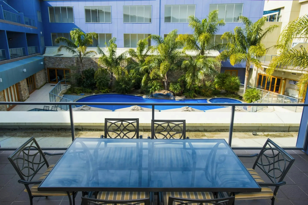 Emerald Hotel