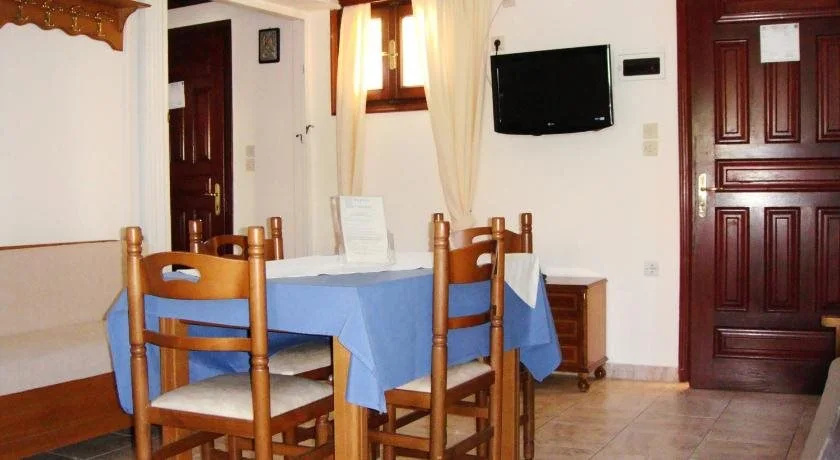 Kastro Hotel