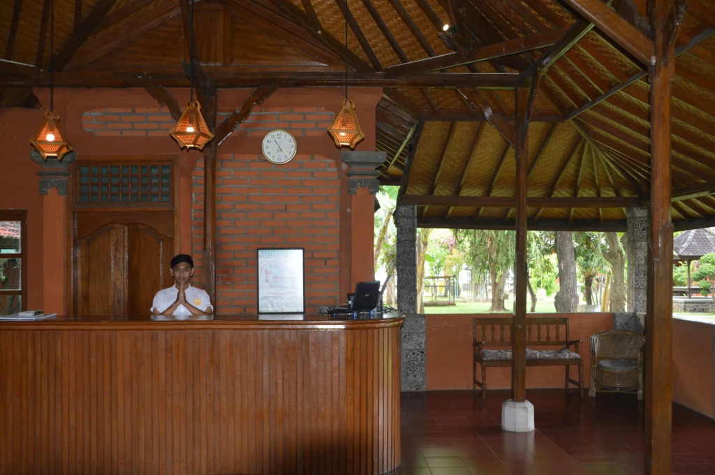 Bagus Beach Resort Lovina