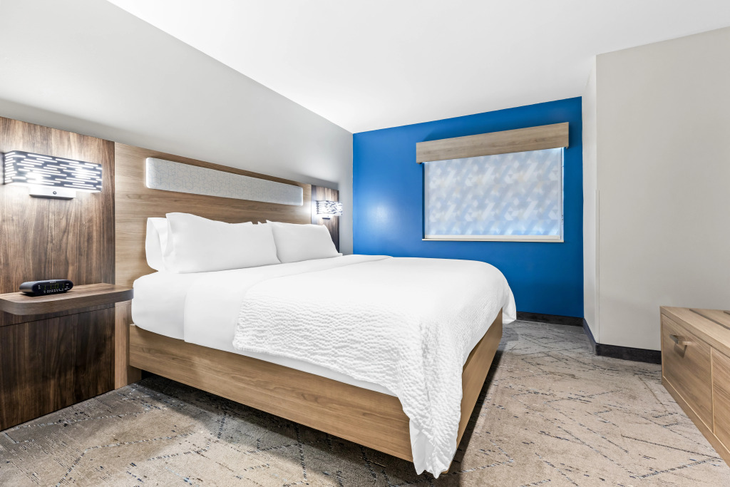 Holiday Inn Express Florence Northeast by IHG