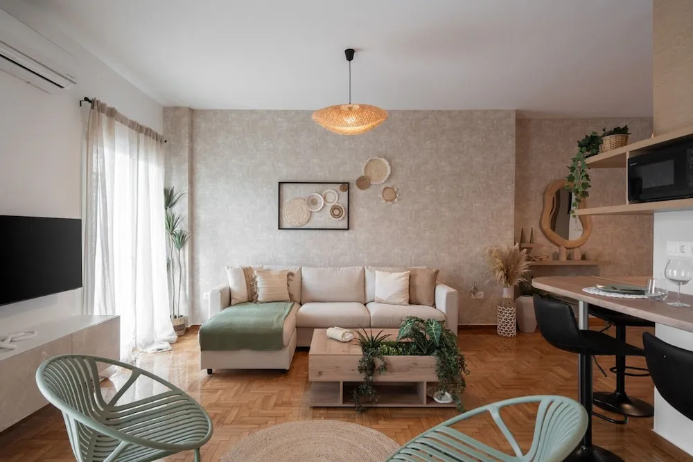 LIV - Seaside Getaway in Glyfada