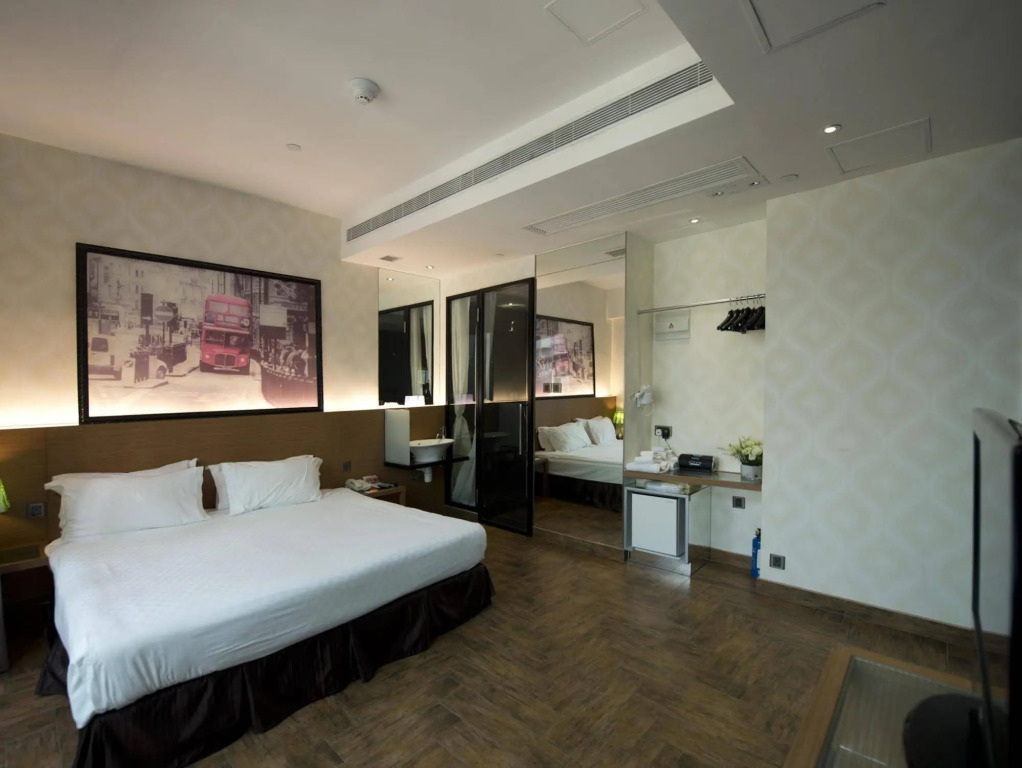 KIFI Boutique Hotel