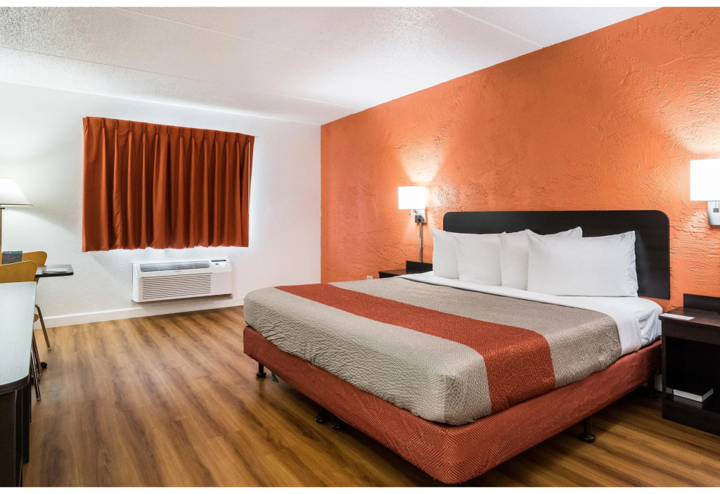Motel 6-Prospect Heights, IL