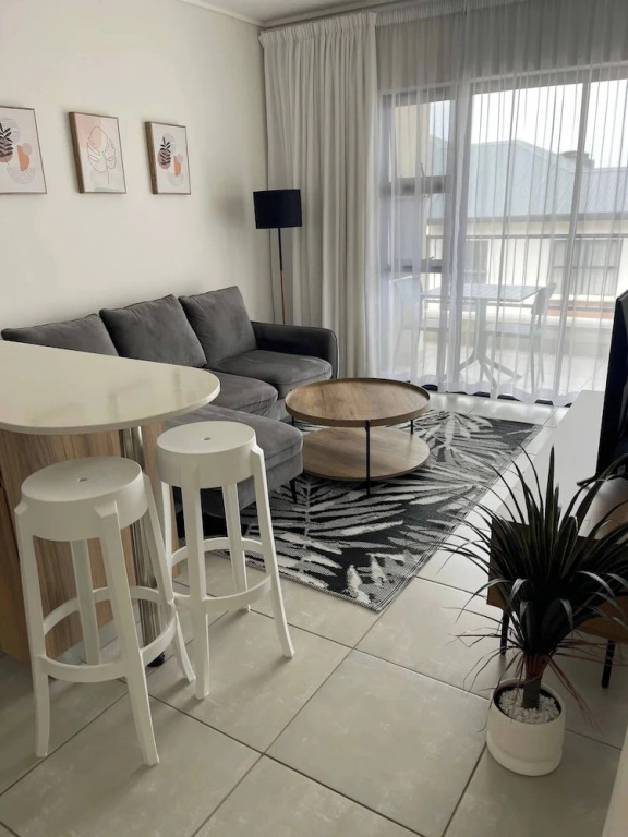 Serene 1-bedroom Apartment in Ballito With Shared Pool