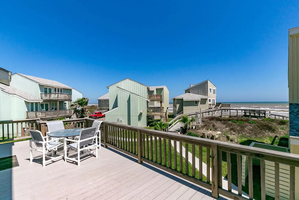 Lost Colony Home Port Aransas by RedAwning