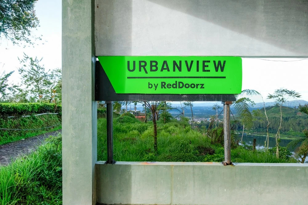 Urbanview Hotels Asmaraloka Umbrella