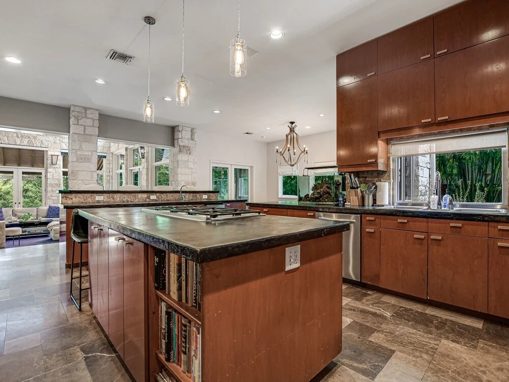 The Above Lake Austin Premiere 8 Bedroom Estate