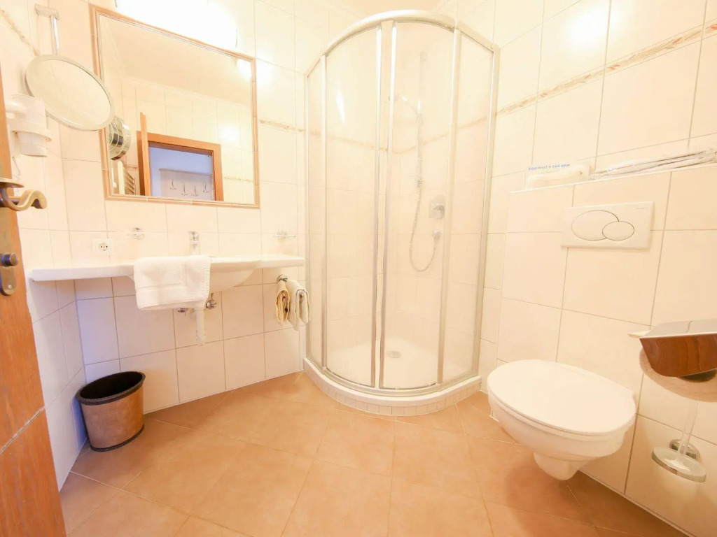 Superior Hotel Persal