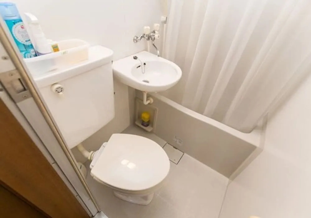 Centrally Located Deluxe Furnished.3