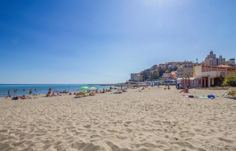 Amazing Home in Imperia With 3 Bedrooms and Wifi
