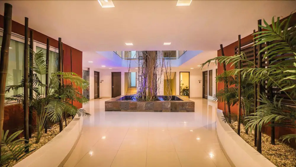 Oasis 12-Boutique 1 Bedroom in the heart of Playa del Carmen