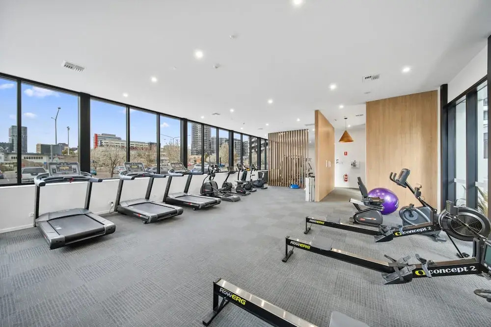 2-bed Haven: Impeccable Interiors & Chic Amenities