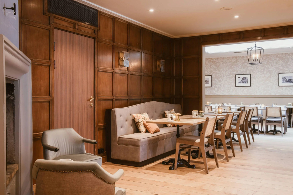 Home Hotel Bastion