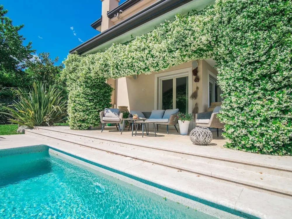 Studio Apartment in Villa Arta