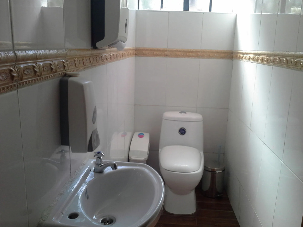 Meltonia Luxury Suites