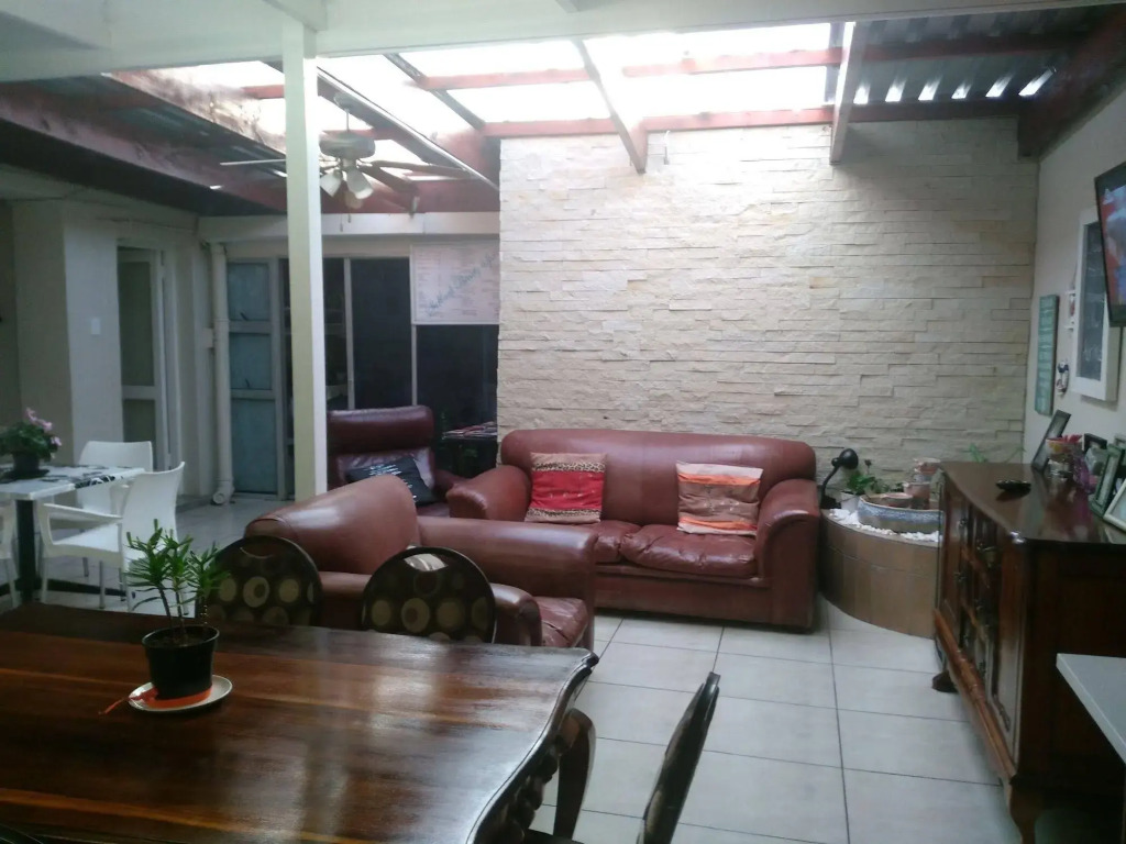 Shekinah Lodge