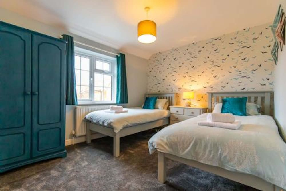Host & Stay - The Courtyard