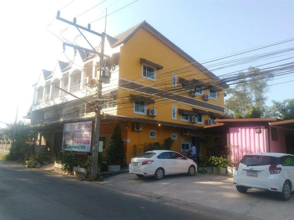 Oyo 1031 Amera Resort