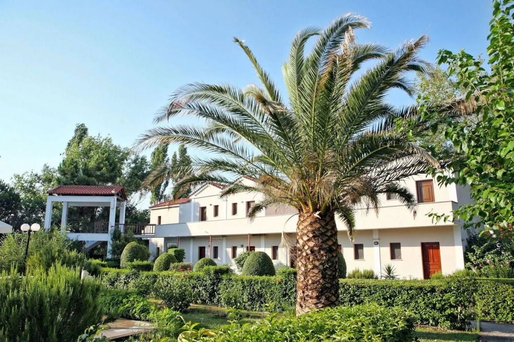 Pasiphae Hotel