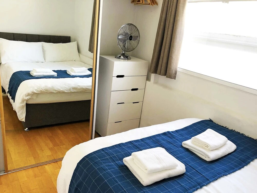 Piccadilly Circus - London Regent Apartments