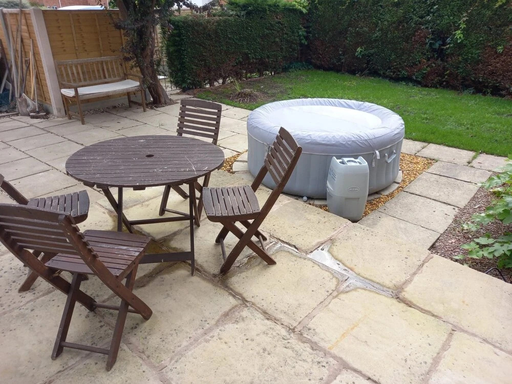 Leominster 3 Bedroom House, Parking Garden Private