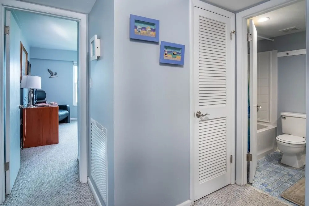 Salty Hippo - 2Br Condo