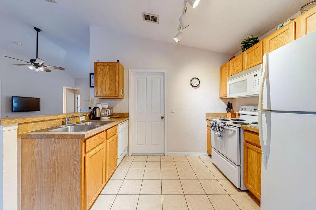 Beautiful and Private 3 Bedroom near Disney, Davenport, US
