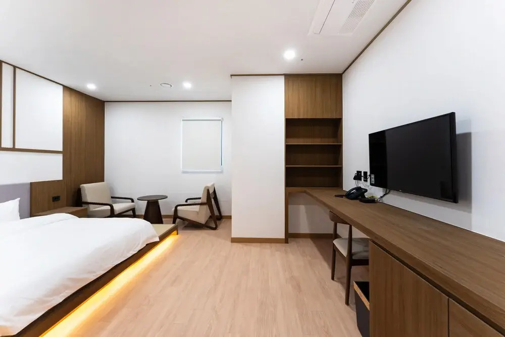 Shilla Legacy Hotel
