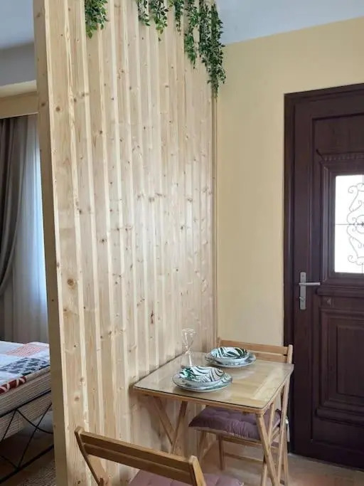 GK Apartment