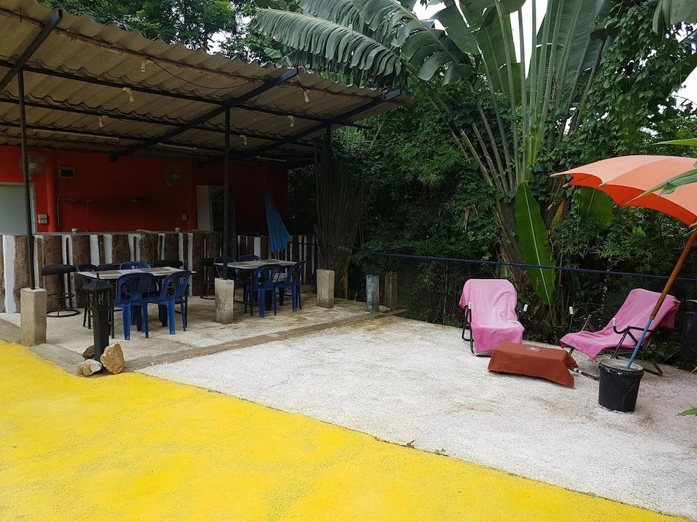 Kamrai Homestay